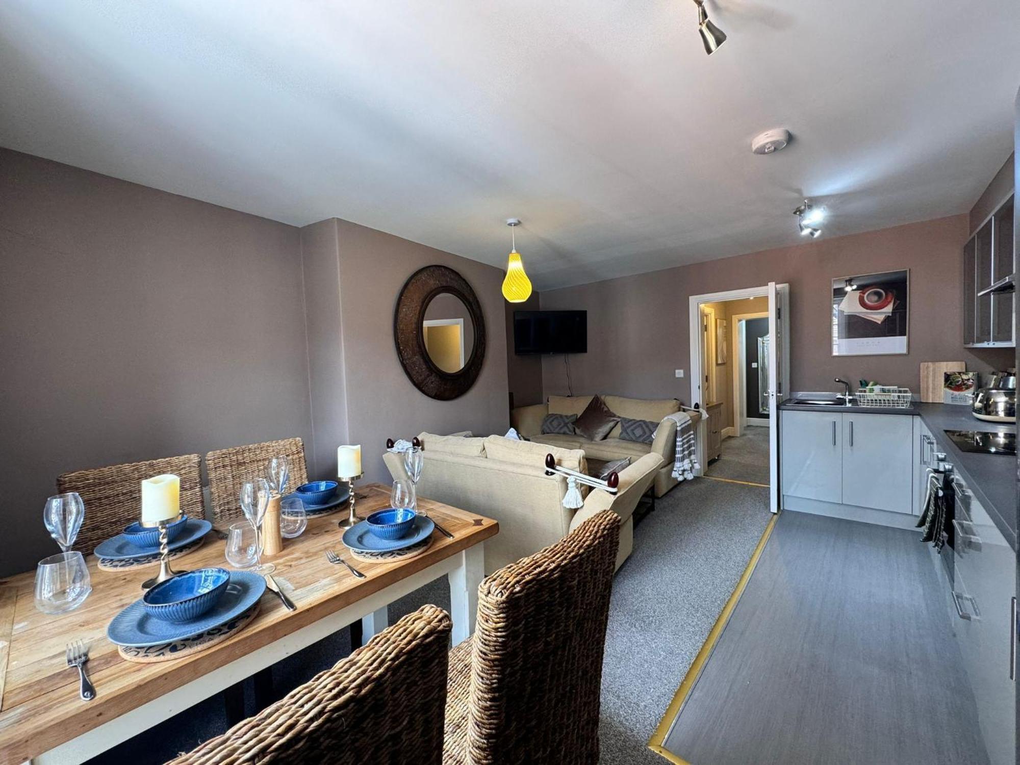 At Home Shrewsbury Room photo